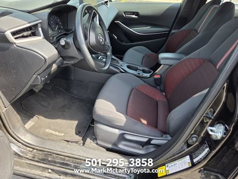 Used 2025 Toyota Corolla SE FWD image 7