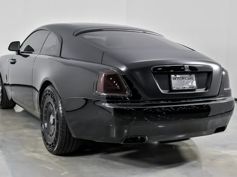 Used 2019 Rolls-Royce Wraith image 10
