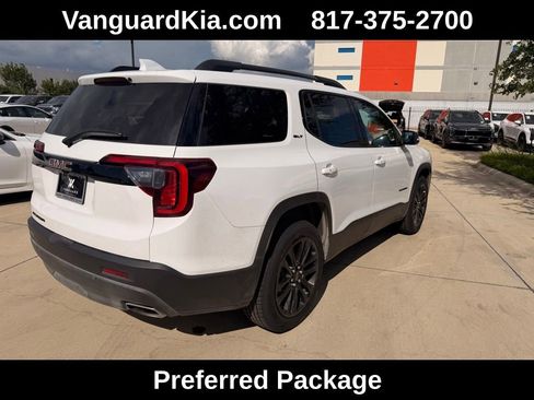 Used 2023 GMC Acadia SLT w/ Elevation Edition FWD image 4