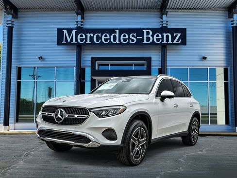 New 2026 Mercedes-Benz GLC 300 4MATIC image 3