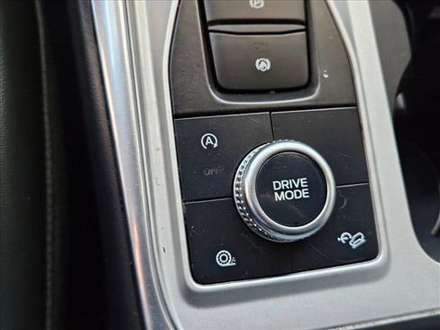 Used 2023 Ford Explorer Timberline image 10