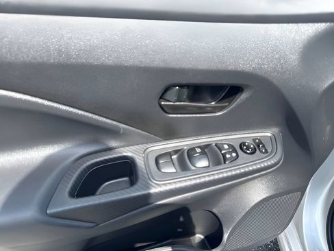 Used 2024 Nissan Versa S w/ Trunk Package FWD image 20