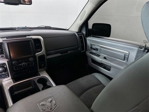 Used 2018 RAM 1500 SLT image 24