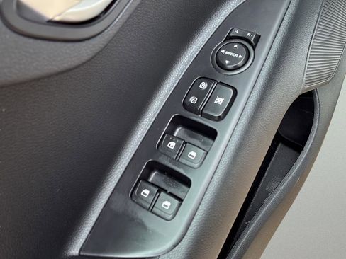 Used 2023 Kia Rio LX FWD image 20