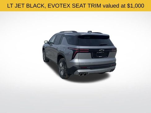 Used 2025 Chevrolet Traverse LT w/ LPO, Floor Liner Package image 3