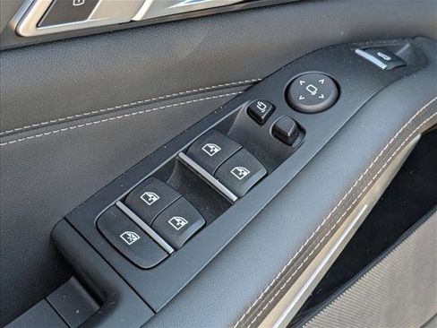 Certified 2025 BMW X5 M60i w/ Executive Package image 12