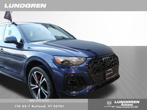 Certified 2025 Audi Q5 2.0T Premium Plus image 40