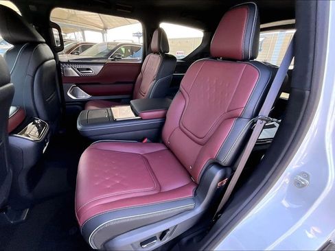 New 2026 INFINITI QX80 Autograph AWD/4WD image 15