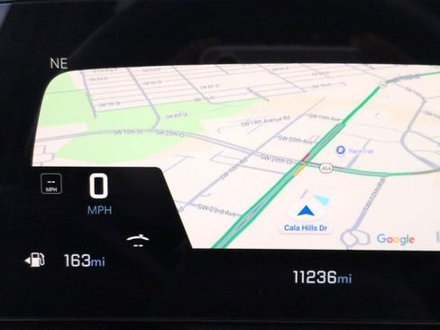 Used 2025 Chevrolet Equinox LT w/ Safety and Technology Package FWD image 25