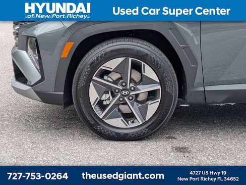 Certified 2025 Hyundai Tucson SEL FWD image 10