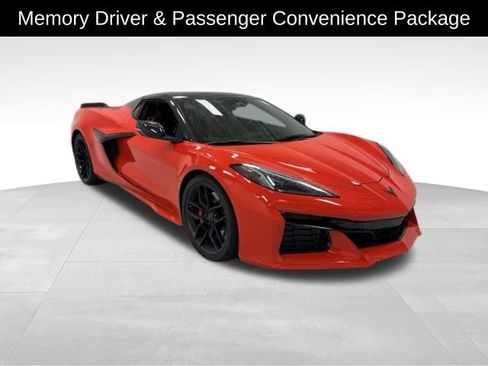 Used 2025 Chevrolet Corvette Z06 RWD image 6