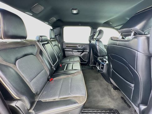 Used 2024 RAM 1500 Laramie image 18