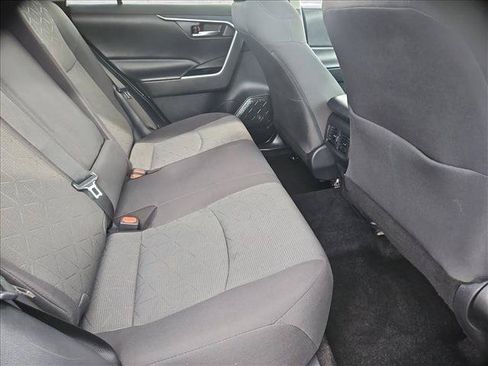 Used 2021 Toyota RAV4 XLE FWD image 25