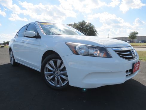 Used 2012 Honda Accord EX-L image 2