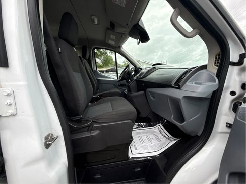 Used 2018 Ford Transit 350 XLT RWD image 12