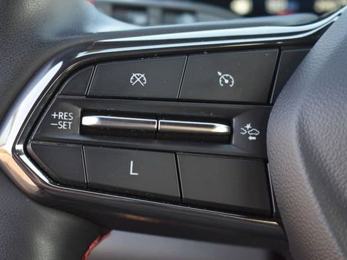 Used 2025 Chevrolet Equinox RS image 27