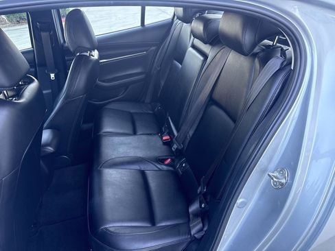 Used 2019 MAZDA MAZDA3 AWD Sedan w/ Select Package image 12