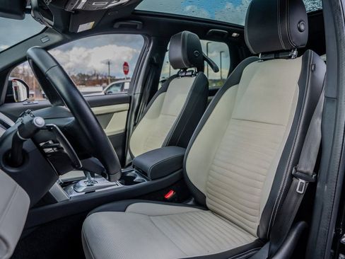 Used 2023 Land Rover Discovery Sport S R-Dynamic image 18