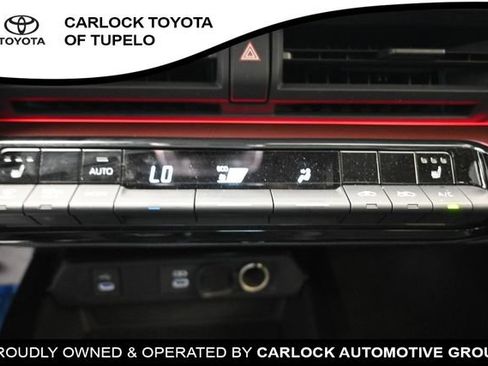 Used 2025 Toyota Prius Plug-In Hybrid FWD image 14