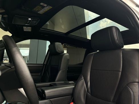 Used 2022 Toyota Tundra Platinum w/ Advanced Package image 15