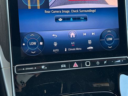 New 2025 Mercedes-Benz C 300 Sedan image 17