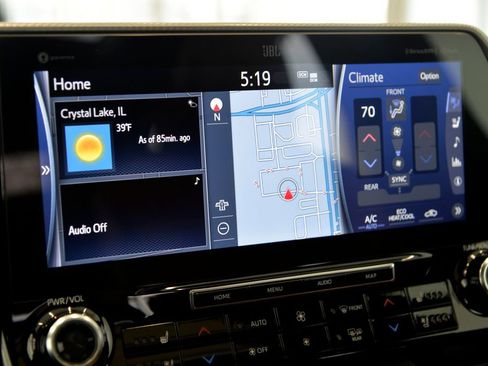 Used 2022 Toyota Highlander Platinum AWD/4WD image 19
