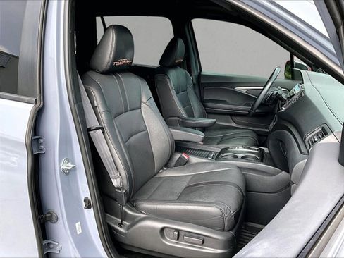 Used 2022 Honda Passport TrailSport image 9