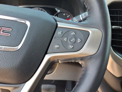 Used 2018 GMC Acadia Denali FWD image 25
