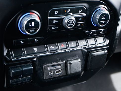 Used 2023 Chevrolet Silverado 2500 LTZ w/ Gooseneck/5TH Wheel Package image 34