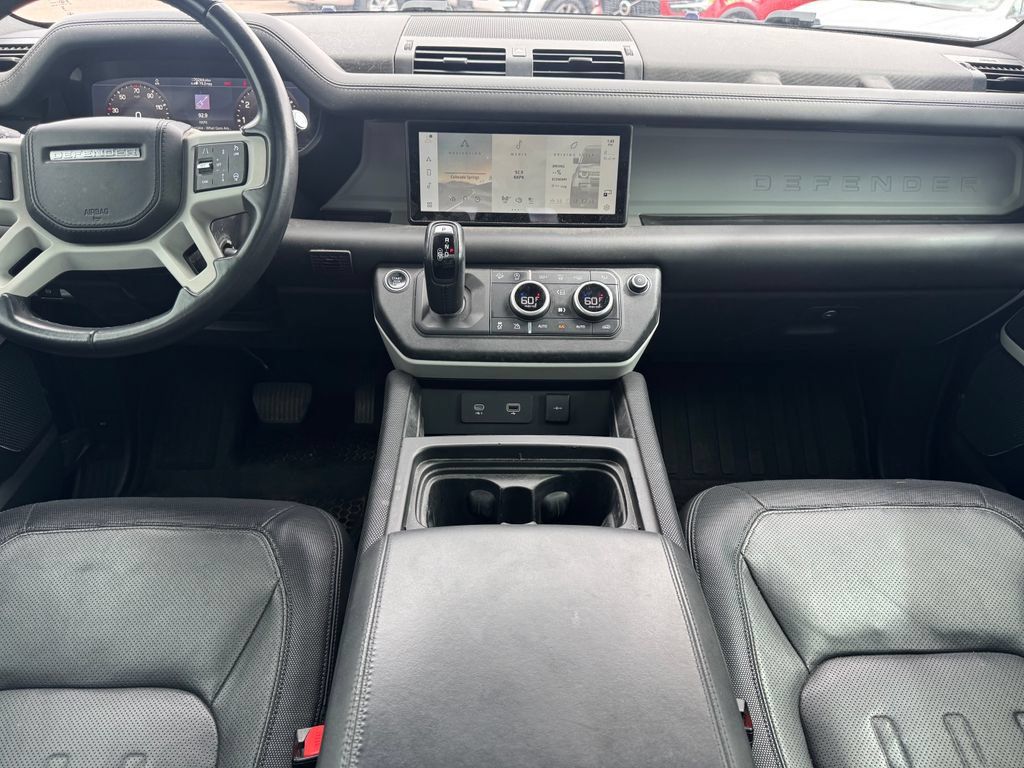 Used 2022 Land Rover Defender 110 X-Dynamic HSE AWD/4WD image 10