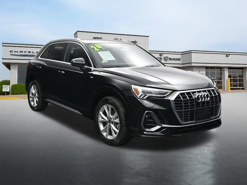 Used 2024 Audi Q3 2.0T Premium AWD/4WD image 7