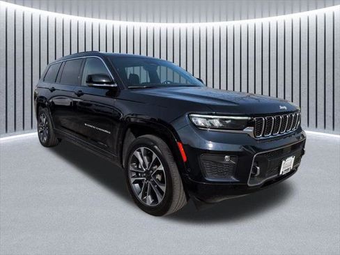 Certified 2024 Jeep Grand Cherokee L Overland AWD/4WD image 1