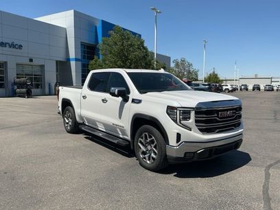 Used 2023 GMC Sierra 1500 SLT w/ SLT Convenience Package