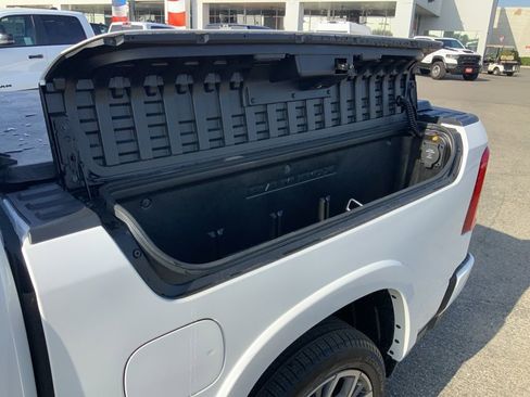 New 2026 RAM 1500 Tungsten w/ Trailer Tow Group AWD/4WD image 11