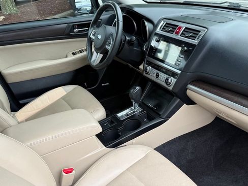 Used 2015 Subaru Legacy 2.5i Limited AWD/4WD image 32