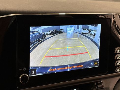 Used 2026 Toyota Camry SE w/ Convenience Package FWD image 20