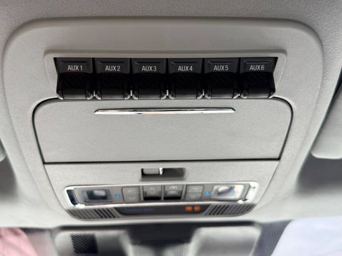 Used 2024 Ford F250 Limited w/ FX4 Off-Road Package image 33