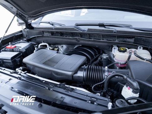 Used 2023 GMC Yukon XL Denali image 41