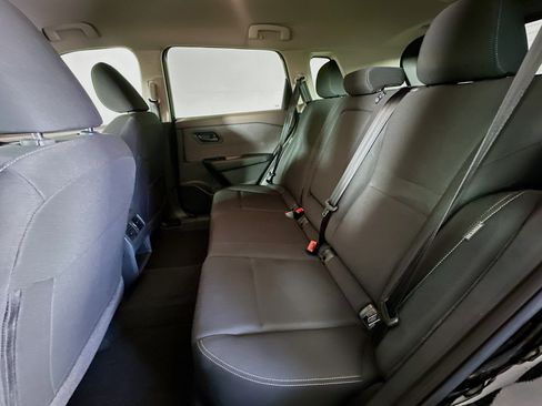 Used 2023 Nissan Rogue S FWD image 26