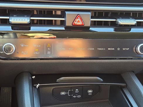 New 2026 Kia Sportage S image 25