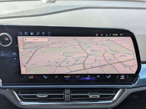 New 2026 Chevrolet Equinox EV LT image 14