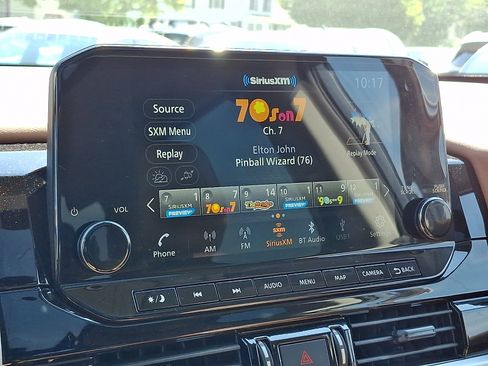 Certified 2025 Nissan Pathfinder Platinum w/ Cargo Package AWD/4WD image 20