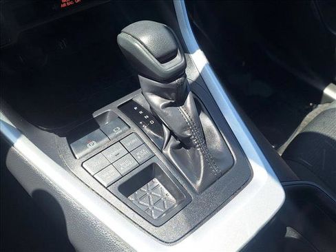 Used 2024 Toyota RAV4 XLE AWD/4WD image 14