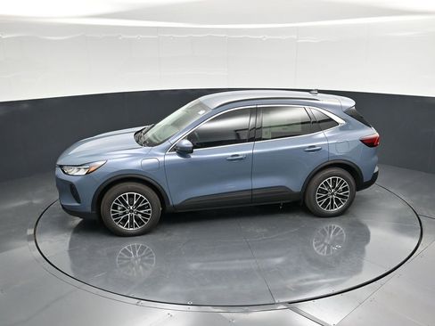New 2026 Ford Escape SE image 51