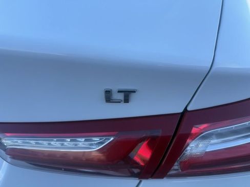 Used 2024 Chevrolet Malibu LT image 31