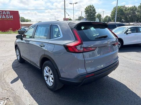 Used 2024 Honda CR-V LX image 5