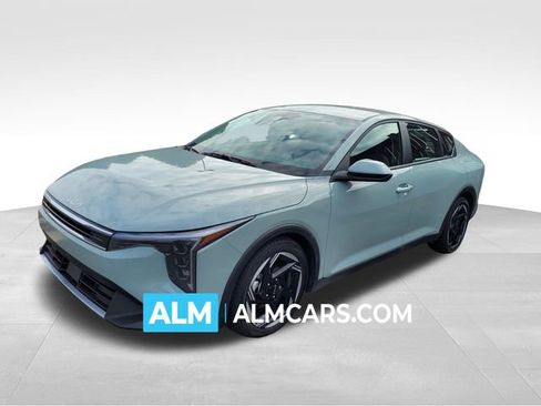 Used 2025 Kia K4 EX image 1
