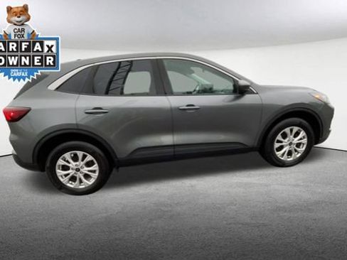 Used 2023 Ford Escape Active w/ Tech Pack #2 AWD/4WD image 10