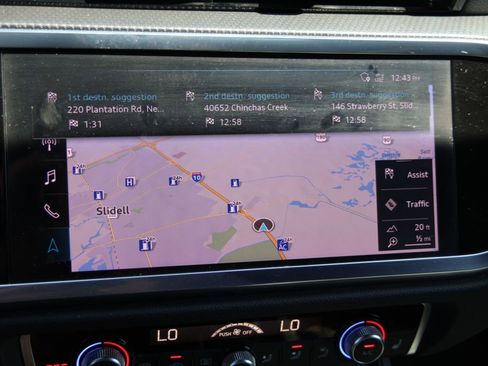 Used 2021 Audi Q3 2.0T Premium Plus w/ Premium Plus Package image 3