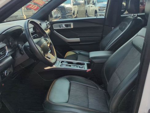 Used 2023 Ford Explorer Timberline w/ Timberline Technology Package AWD/4WD image 13